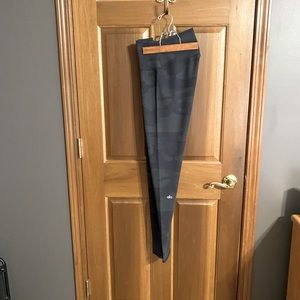 ALO Vapor Legging